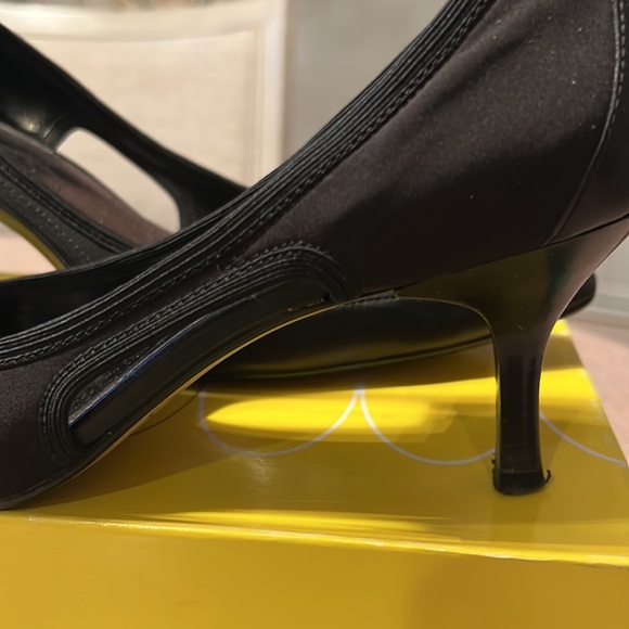 Circa Joan David Black heels - Picture 5 of 11